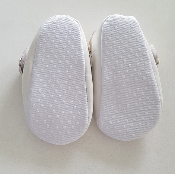 Baby shoes V INSPIRED size 2/3 - Picture 2 of 2